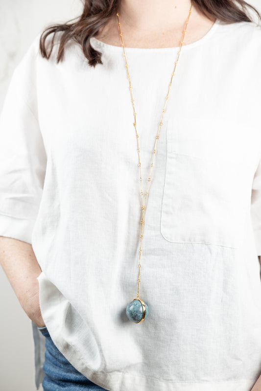 Lariat Pendant Necklace with Spinning Stone
